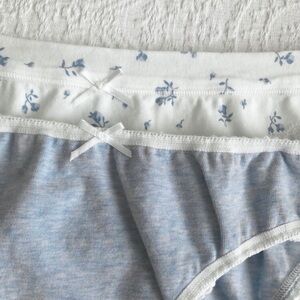 Brandy Melville Underwear Set